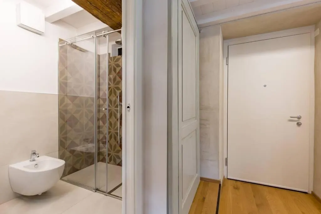 Апартаменты Luxury Design Apt With Amazing View Верона 0*,  Италия